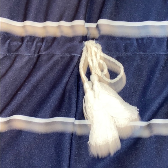 Navy romper - Picture 2 of 4